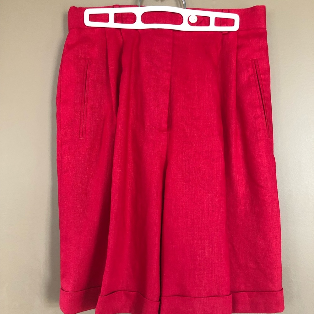 Linen bermuda shorts by Brooks Brothers. Size 10.